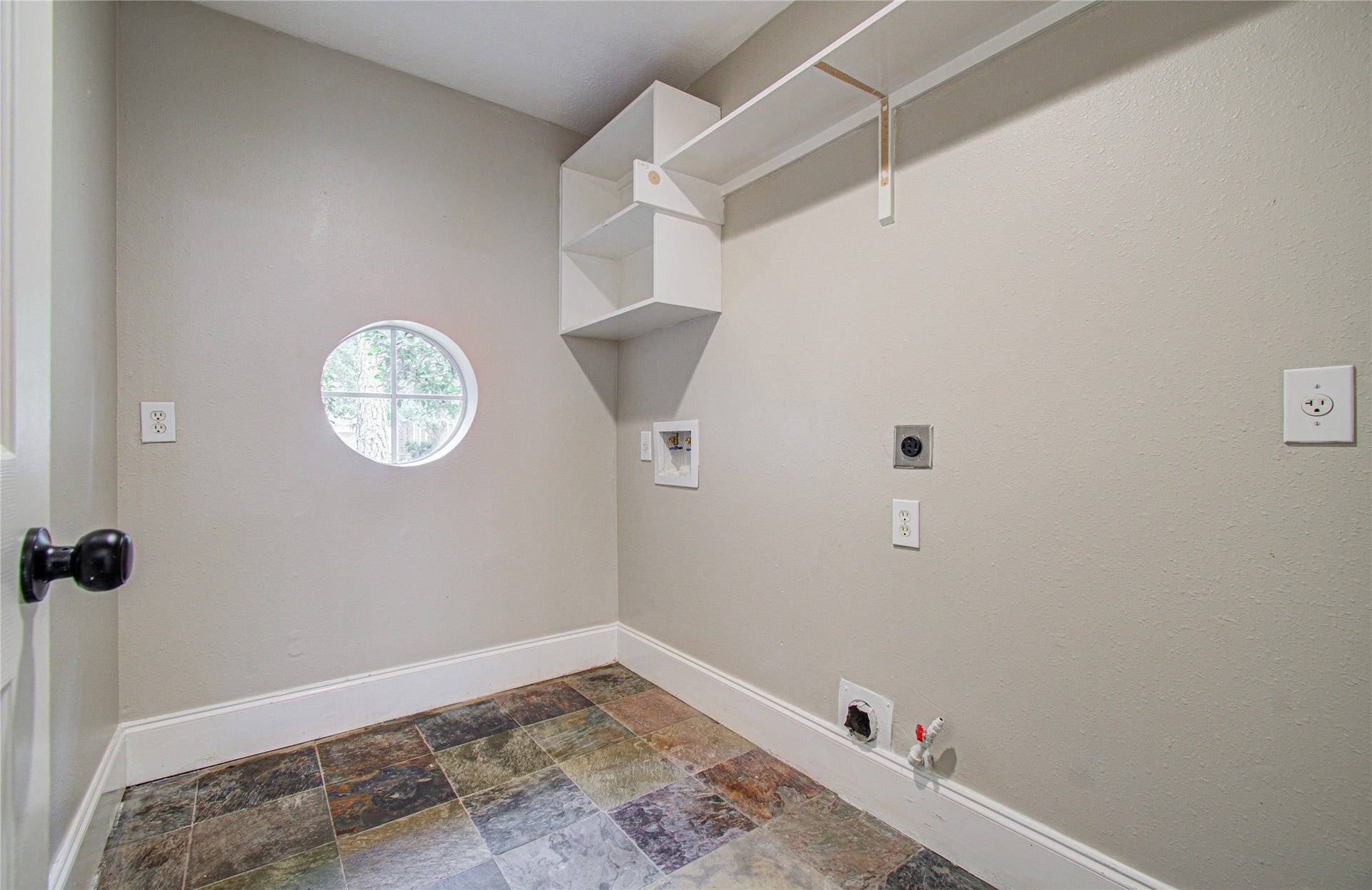 6801 Paigetree Lane, Pearland, TX 77584 6801 Paigetree Lane, Pearland, TX 77584