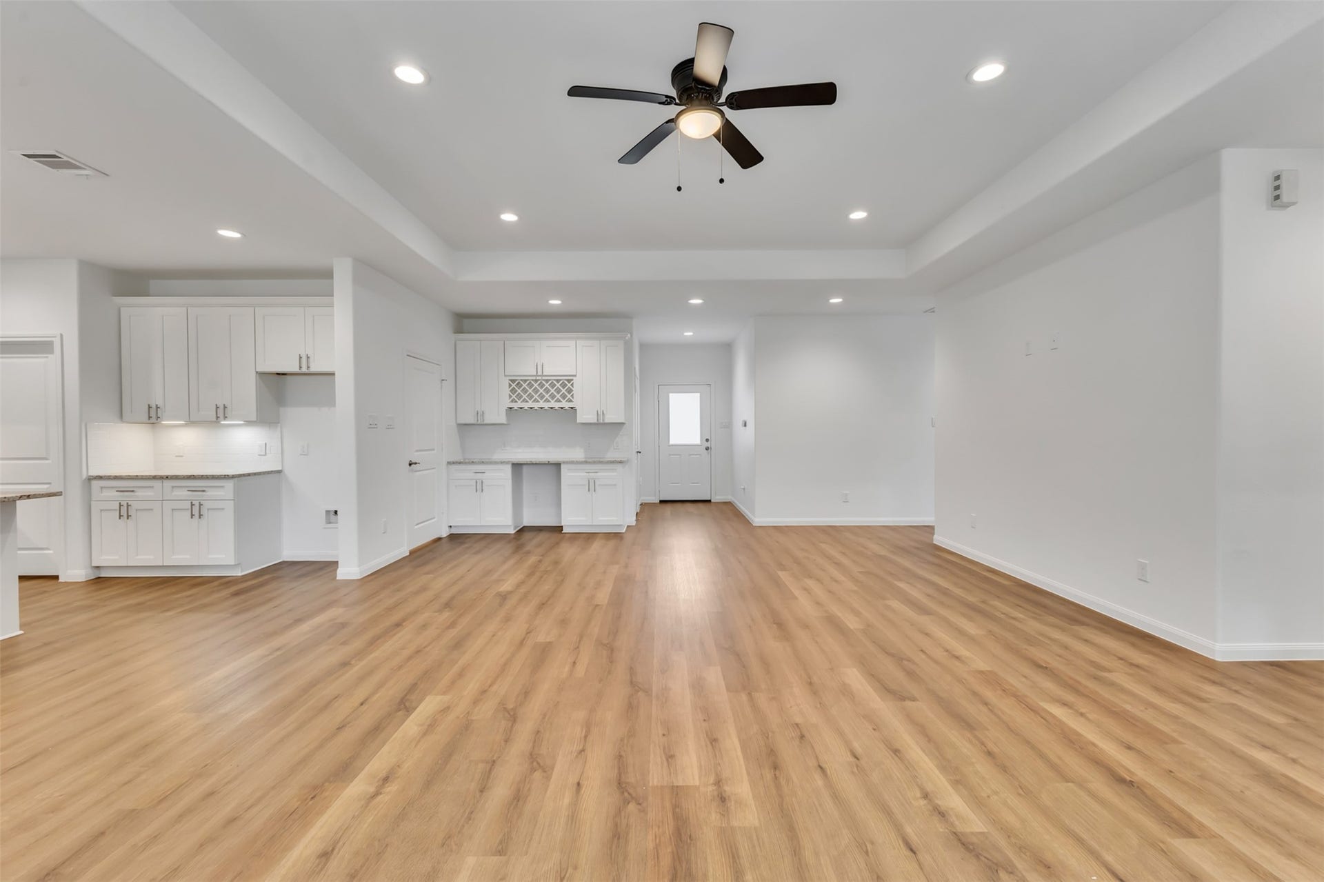 6405 Carver Avenue, Texas City, TX 77591