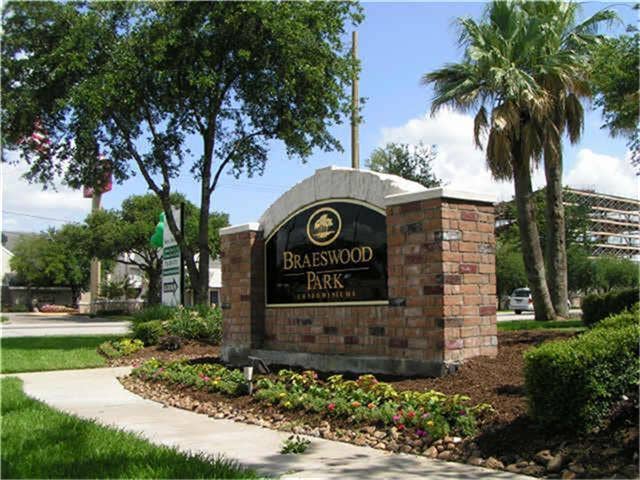2255 Braeswood Park Drive, #135, Houston, TX 77030 2255 Braeswood Park Drive, #135, Houston, TX 77030