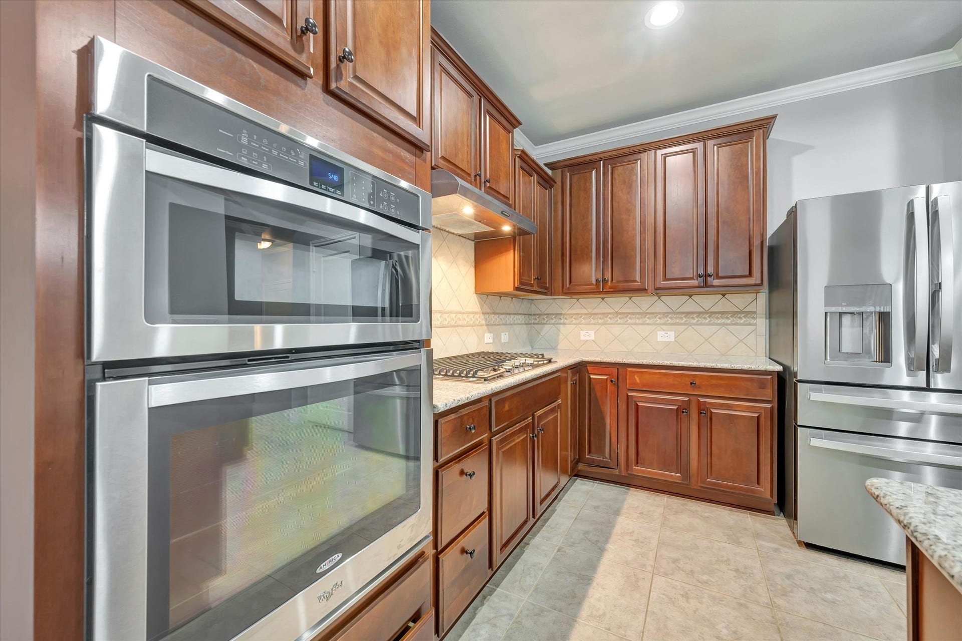 1541 Tuscan Village Drive, League City, TX 77573 1541 Tuscan Village Drive, League City, TX 77573