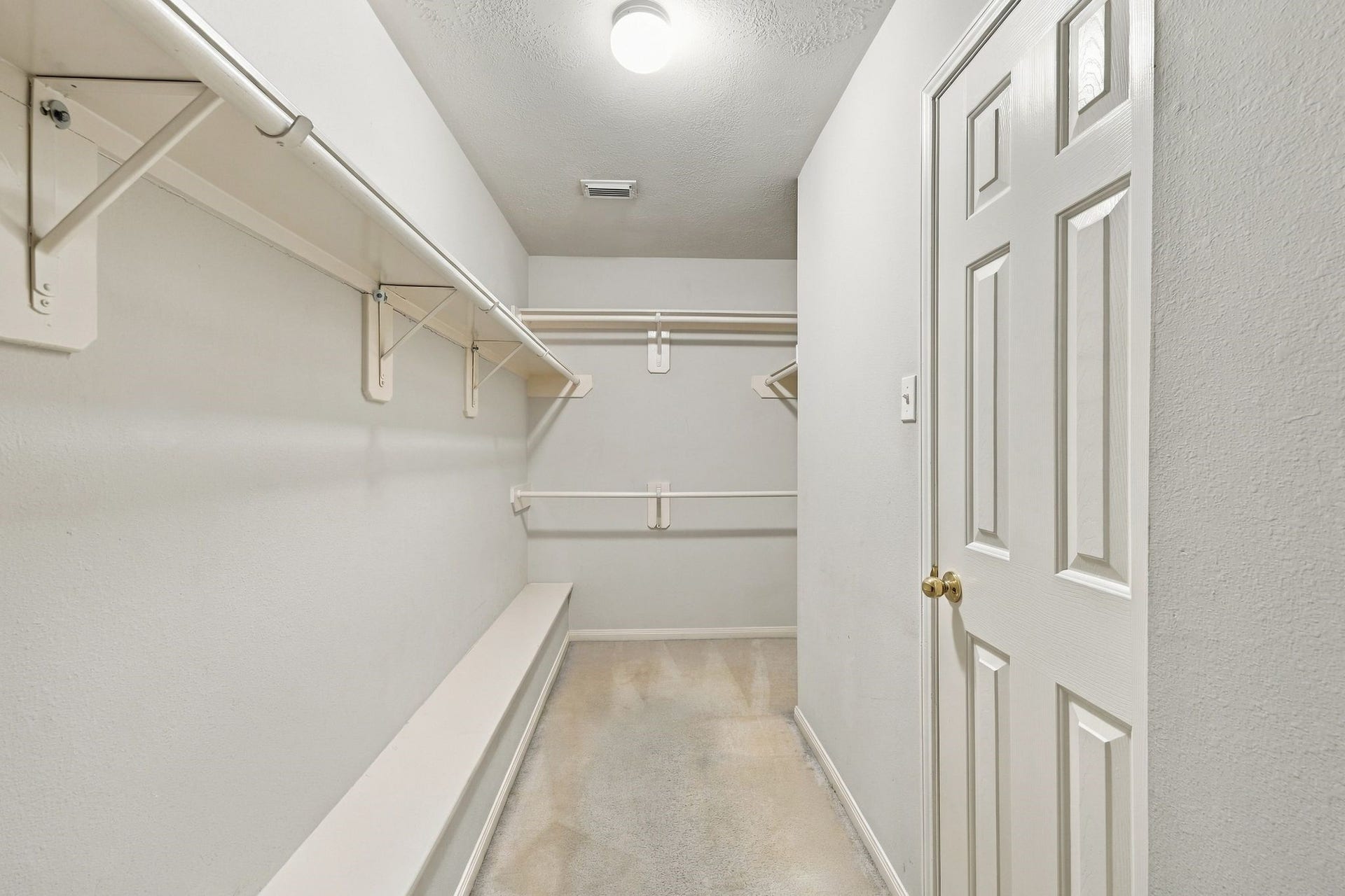 10 Orchid Grove Place, Conroe, TX 77385 10 Orchid Grove Place, Conroe, TX 77385