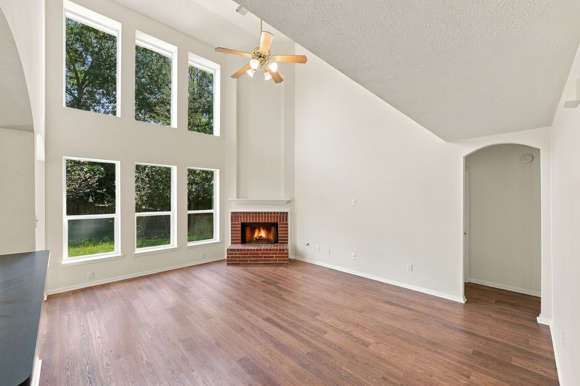 10 Orchid Grove Place, Conroe, TX 77385 10 Orchid Grove Place, Conroe, TX 77385