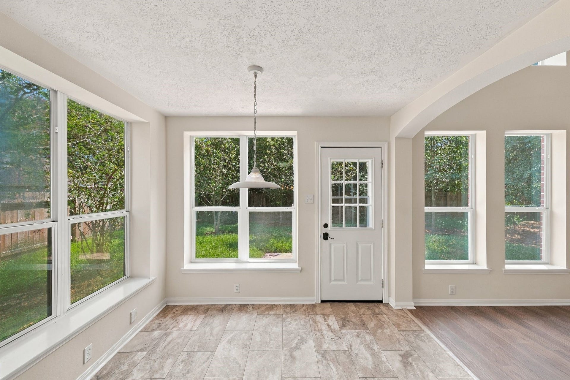 10 Orchid Grove Place, Conroe, TX 77385 10 Orchid Grove Place, Conroe, TX 77385