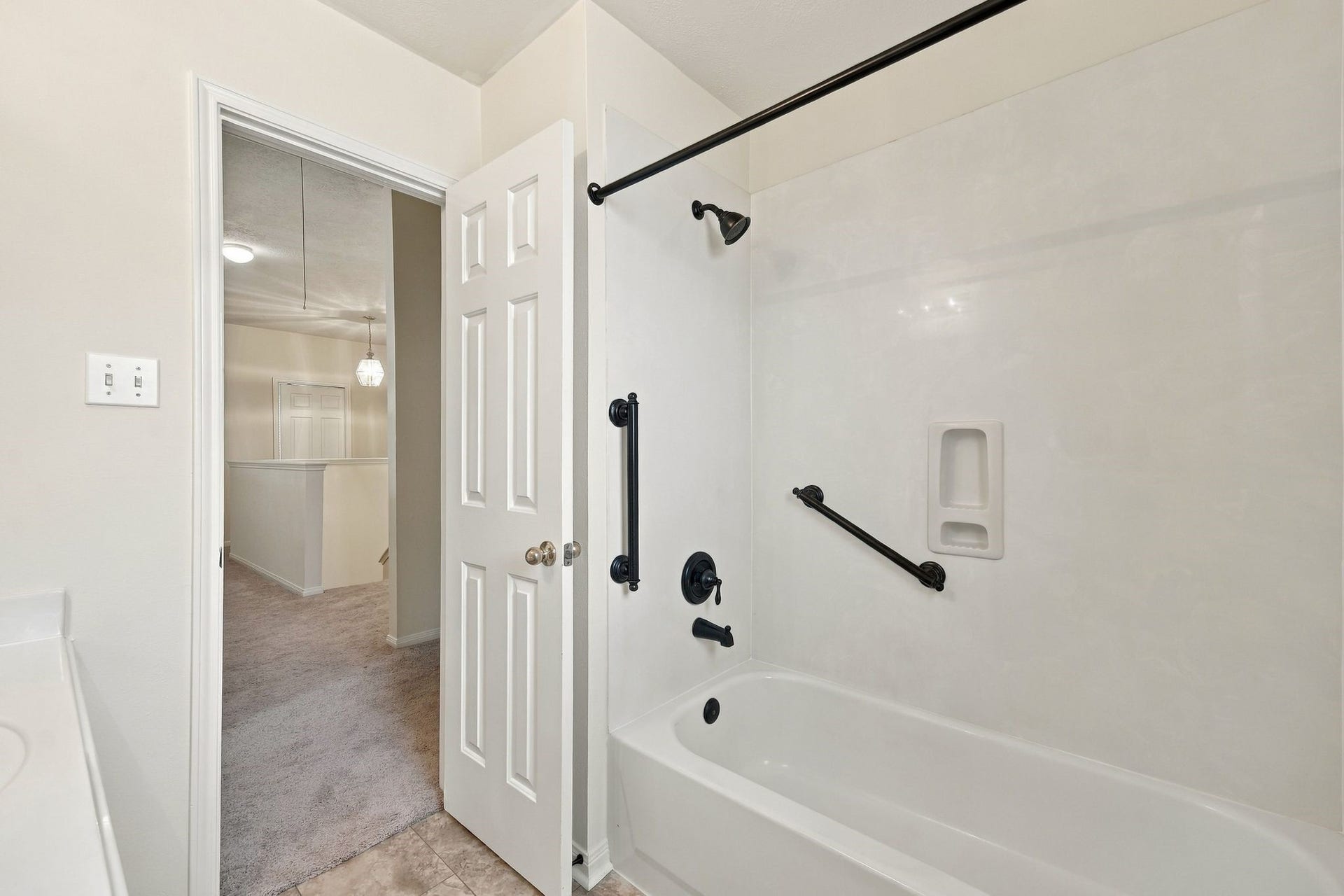 10 Orchid Grove Place, Conroe, TX 77385 10 Orchid Grove Place, Conroe, TX 77385