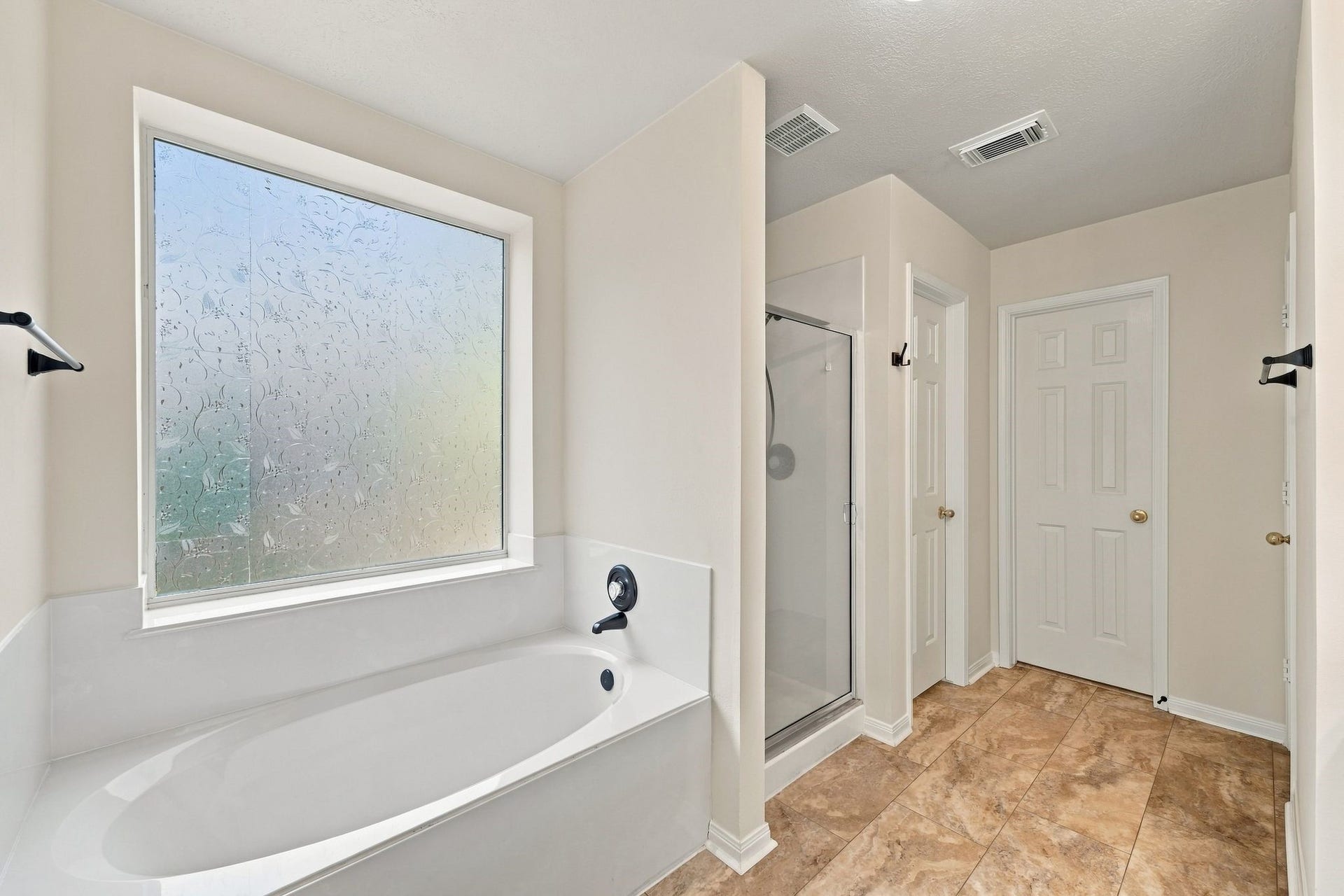 10 Orchid Grove Place, Conroe, TX 77385 10 Orchid Grove Place, Conroe, TX 77385