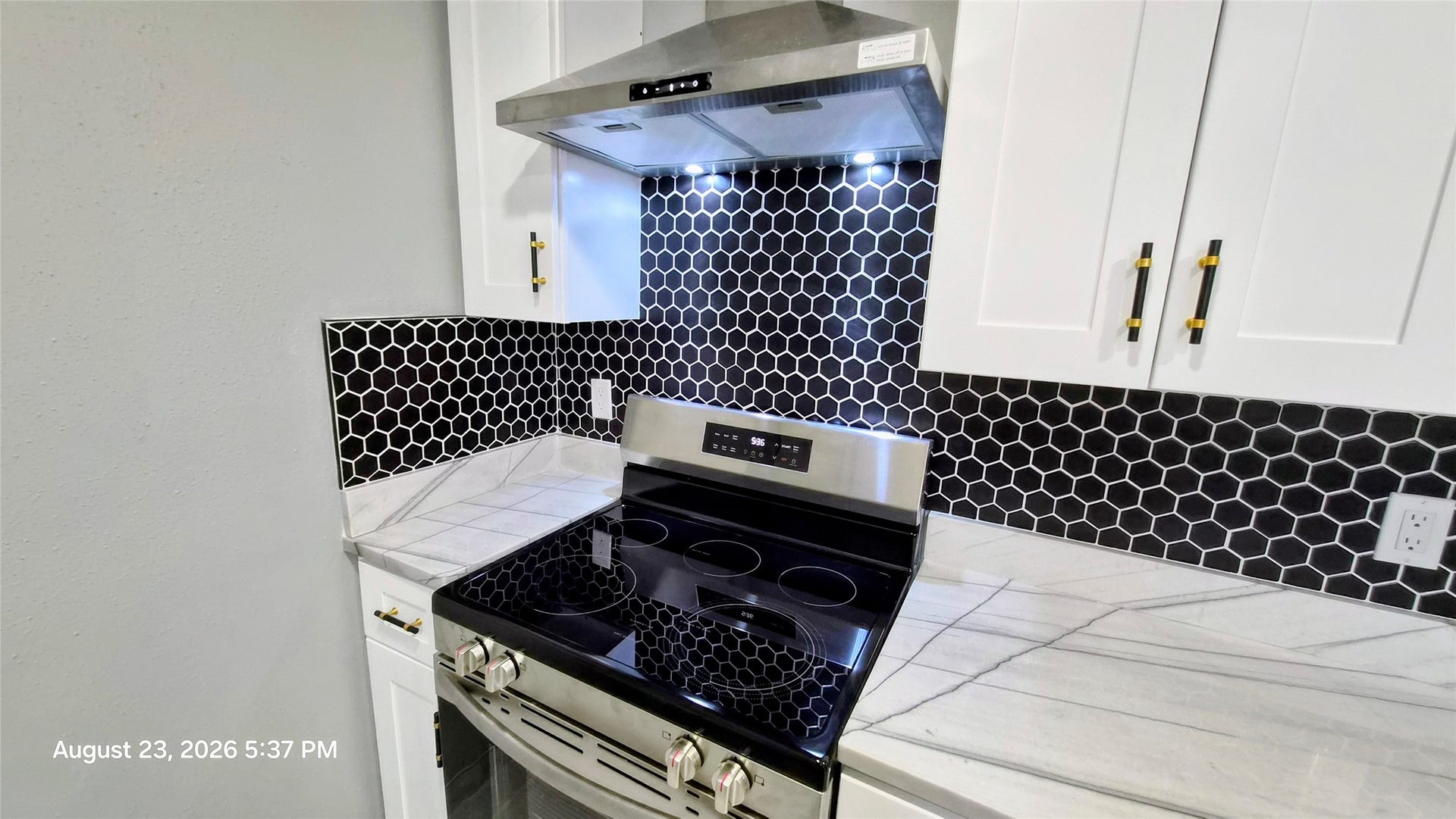 23054 Banquo Drive, Spring, TX 77373 23054 Banquo Drive, Spring, TX 77373