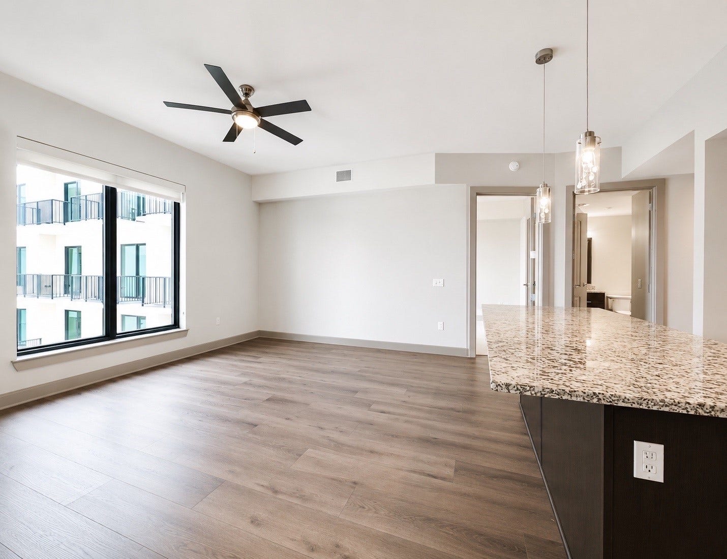 9787 Katy Freeway, #1601, Houston, TX 77024