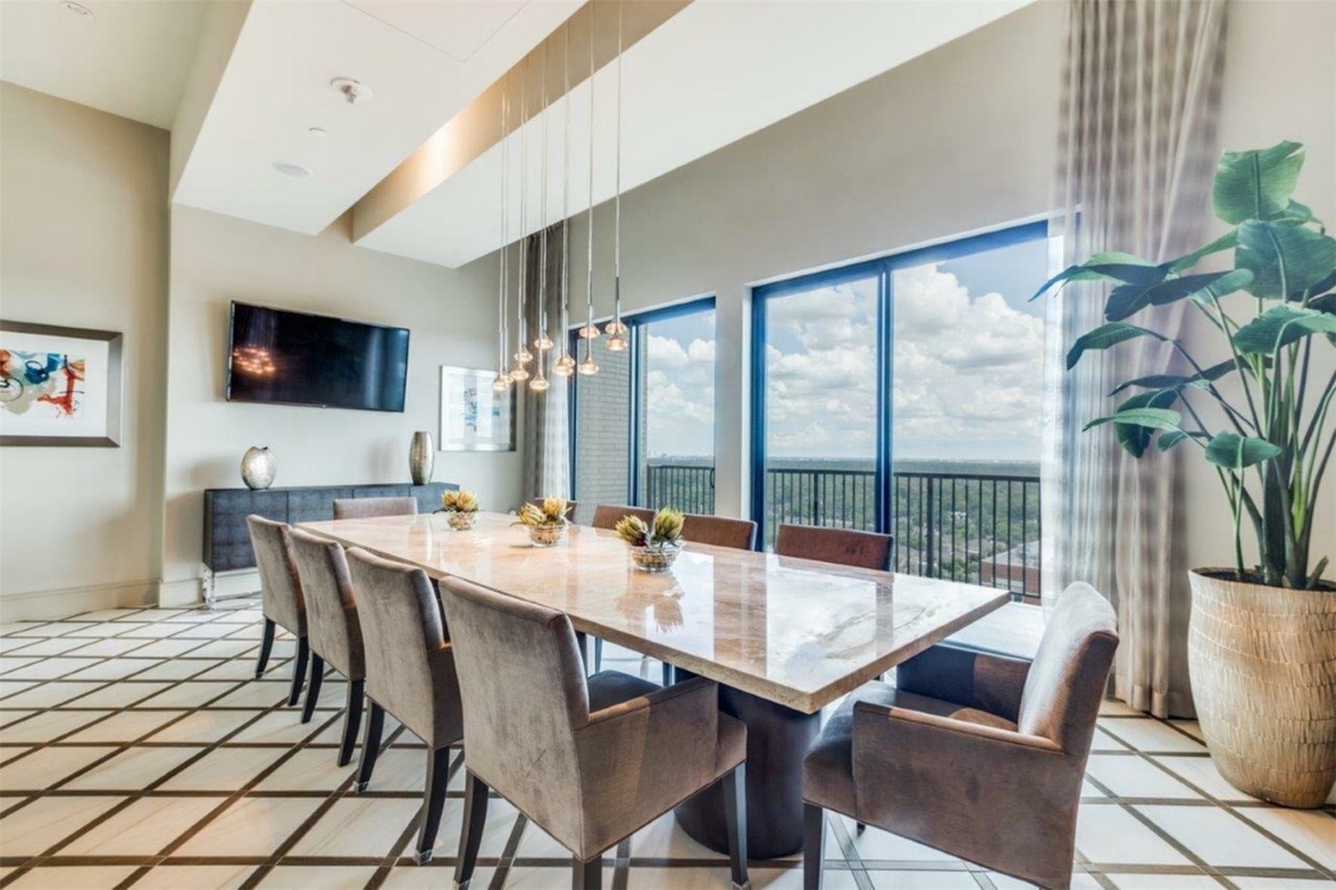 9787 Katy Freeway, #1601, Houston, TX 77024