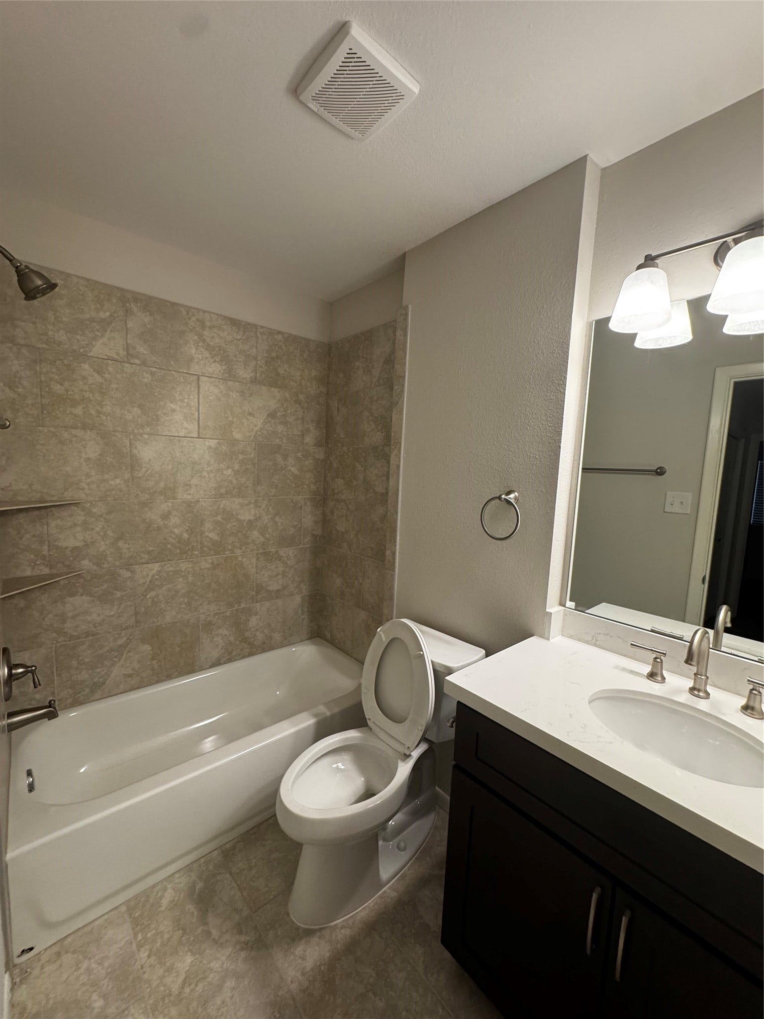 8807 Belle Glen Drive, Houston, TX 77099 8807 Belle Glen Drive, Houston, TX 77099