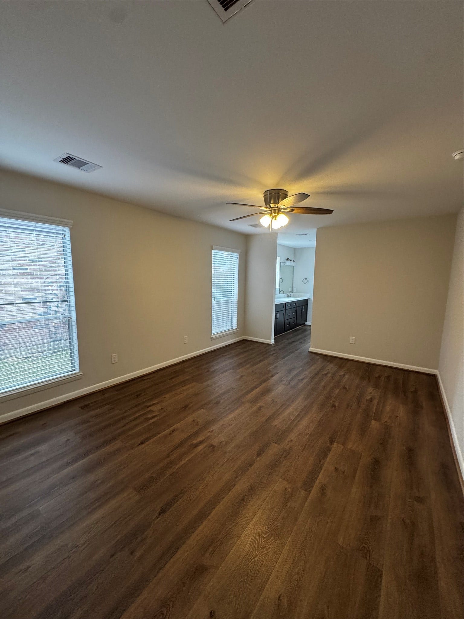 8807 Belle Glen Drive, Houston, TX 77099 8807 Belle Glen Drive, Houston, TX 77099