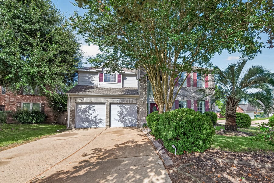 Property photo for 14402 Barker Pelican CT Court, Cypress, TX