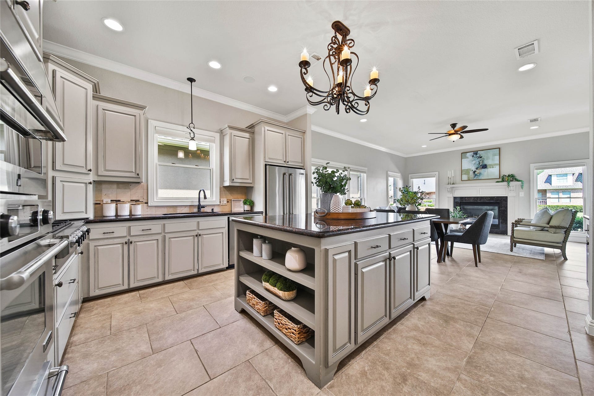 12320 White Oak Point, Conroe, TX 77304 12320 White Oak Point, Conroe, TX 77304