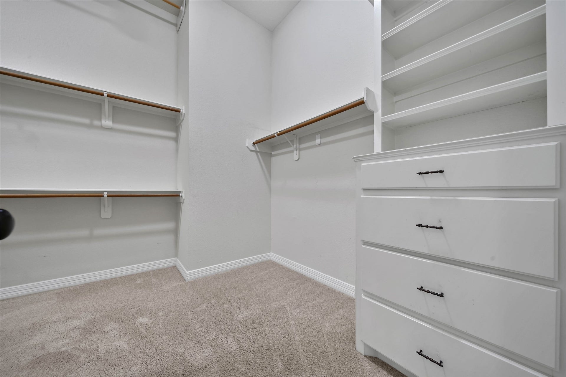 12320 White Oak Point, Conroe, TX 77304 12320 White Oak Point, Conroe, TX 77304