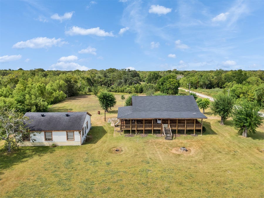 Property photo for 4703 Lake Drive, Brazoria, TX