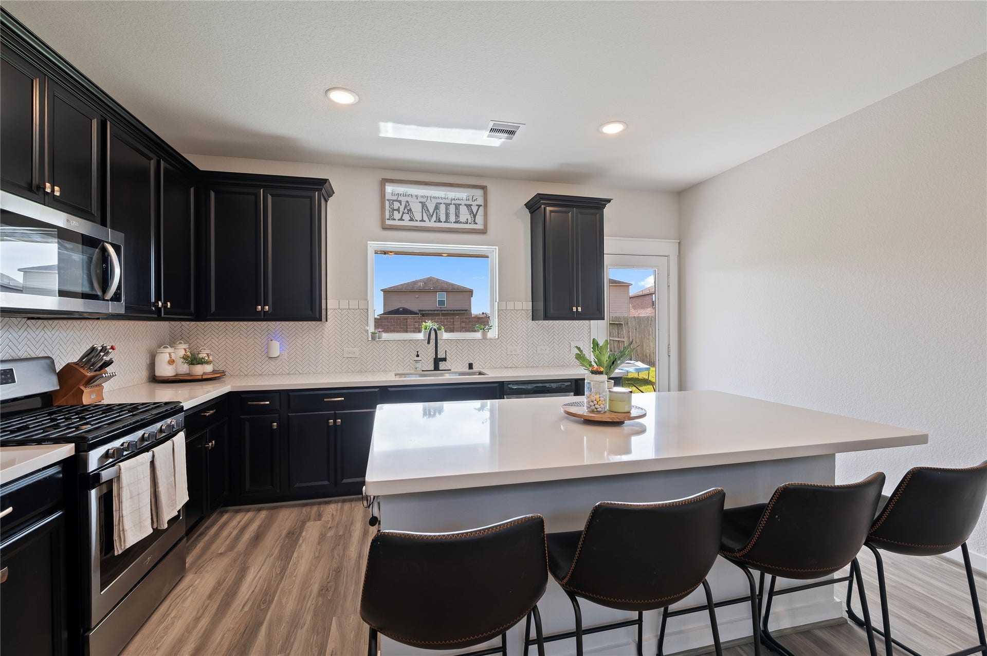 2502 Bernadino Drive, Texas City, TX 77568 2502 Bernadino Drive, Texas City, TX 77568