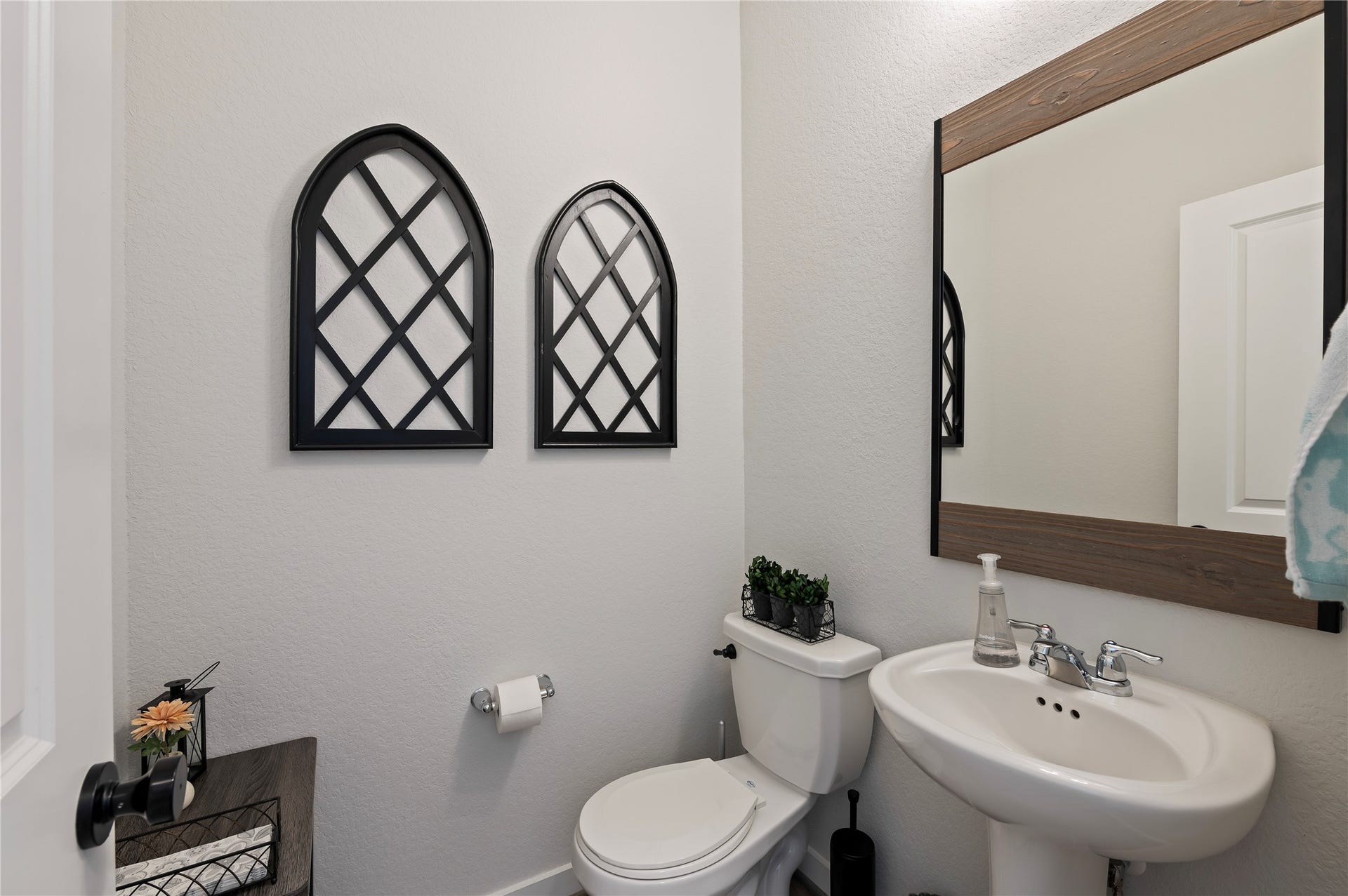 2502 Bernadino Drive, Texas City, TX 77568 2502 Bernadino Drive, Texas City, TX 77568