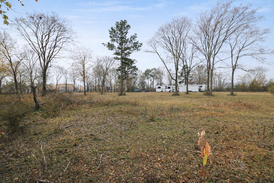 Property photo for 100 K Avenue, Conroe, TX