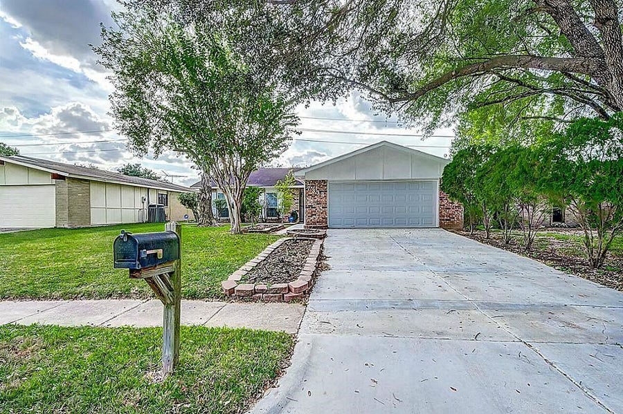 Property photo for 7334 La Granada Drive, Houston, TX