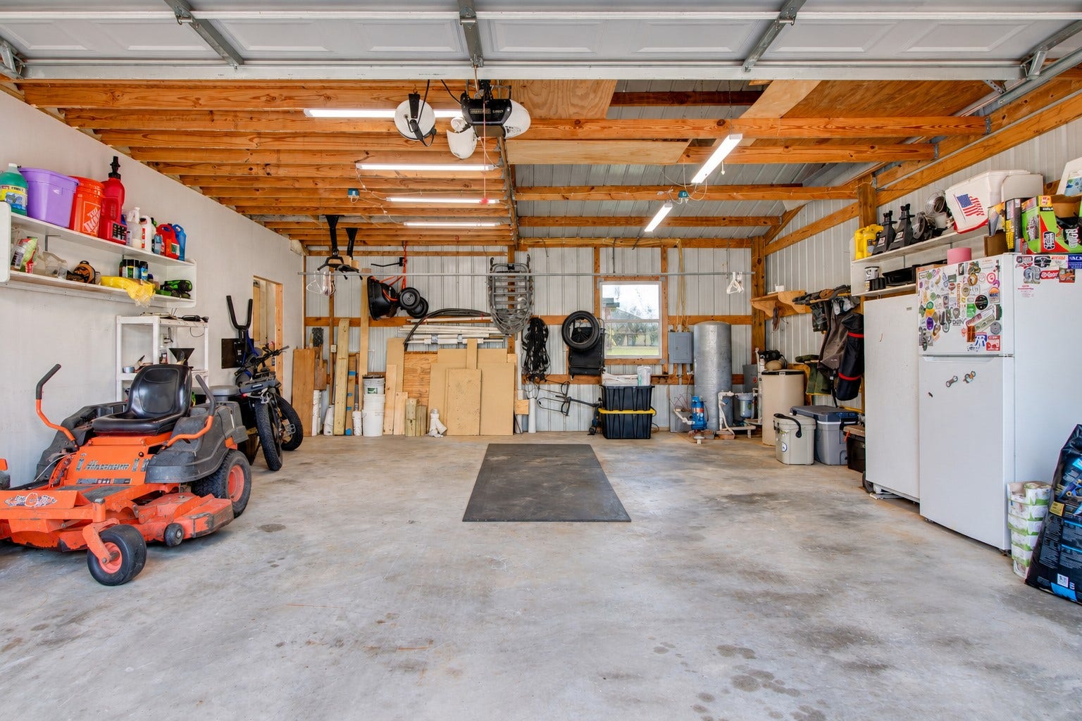12315 Thaman Drive, Dickinson, TX 77539 This home really offers plentiful storage, and the deep freeze stays!