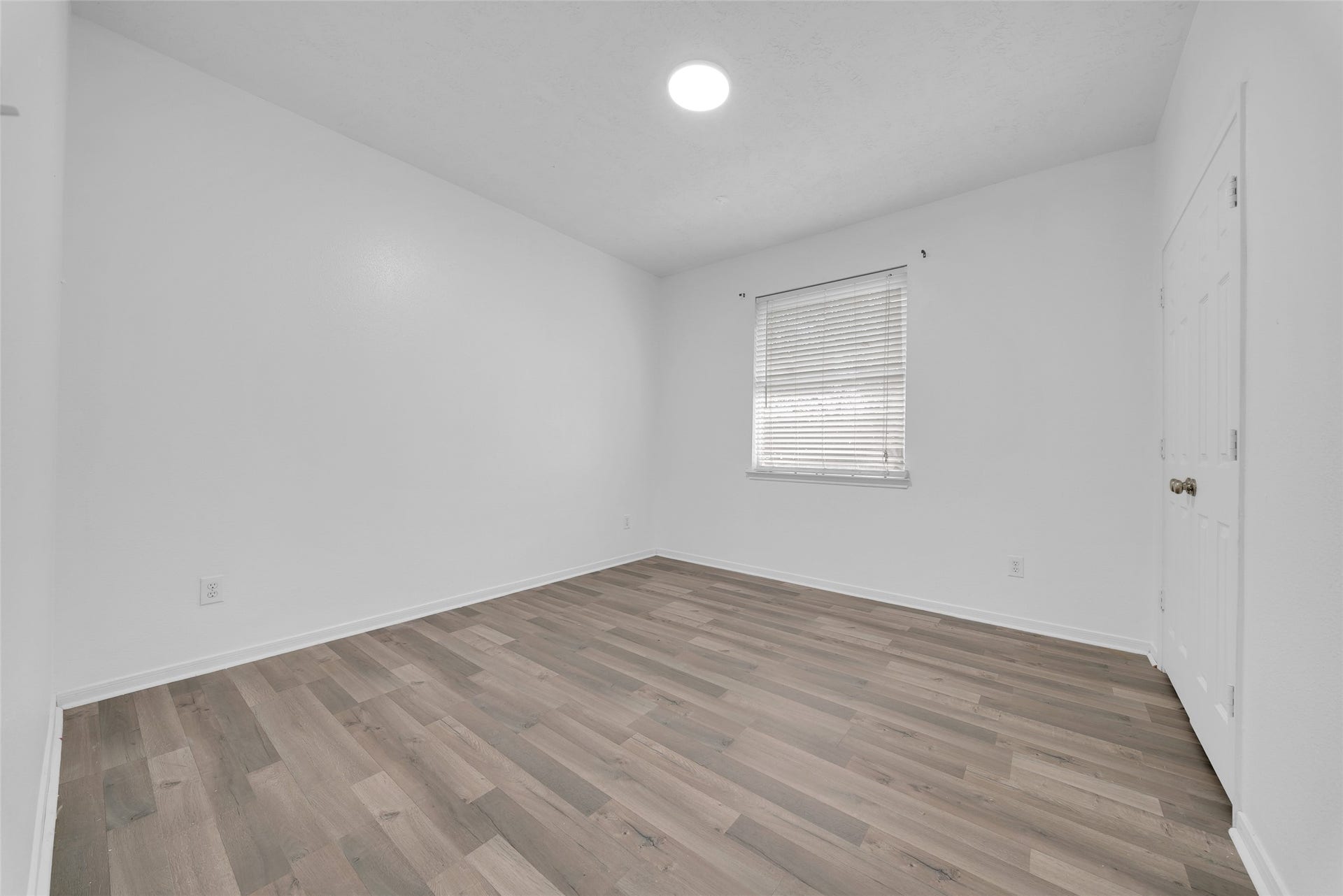 1009 Bay Area Boulevard, League City, TX 77573 3rd Bedroom
