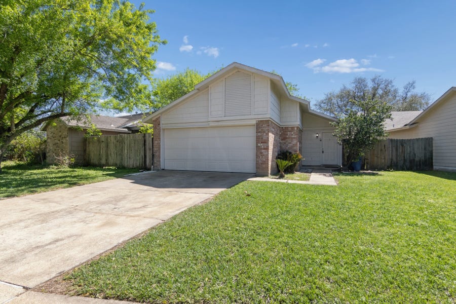 Property photo for 17721 Northhagen Drive, Houston, TX