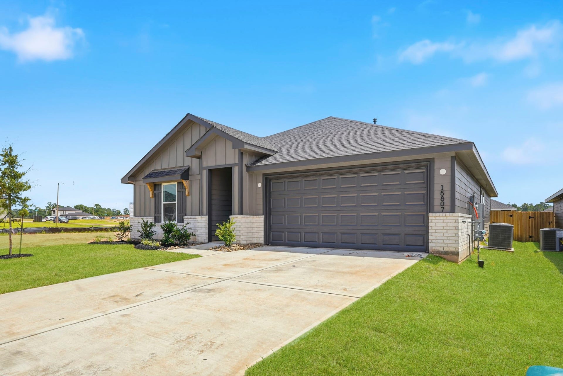 15807 Narrow Leaf Lane, Montgomery, TX 77316 15807 Narrow Leaf Lane, Montgomery, TX 77316