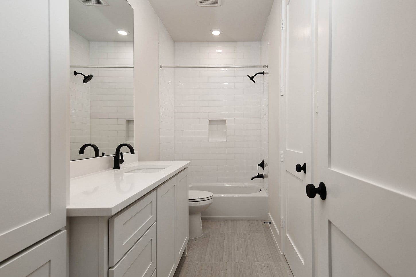 34 Honeycomb Ridge Place, The Woodlands, TX 77380 34 Honeycomb Ridge Place, The Woodlands, TX 77380
