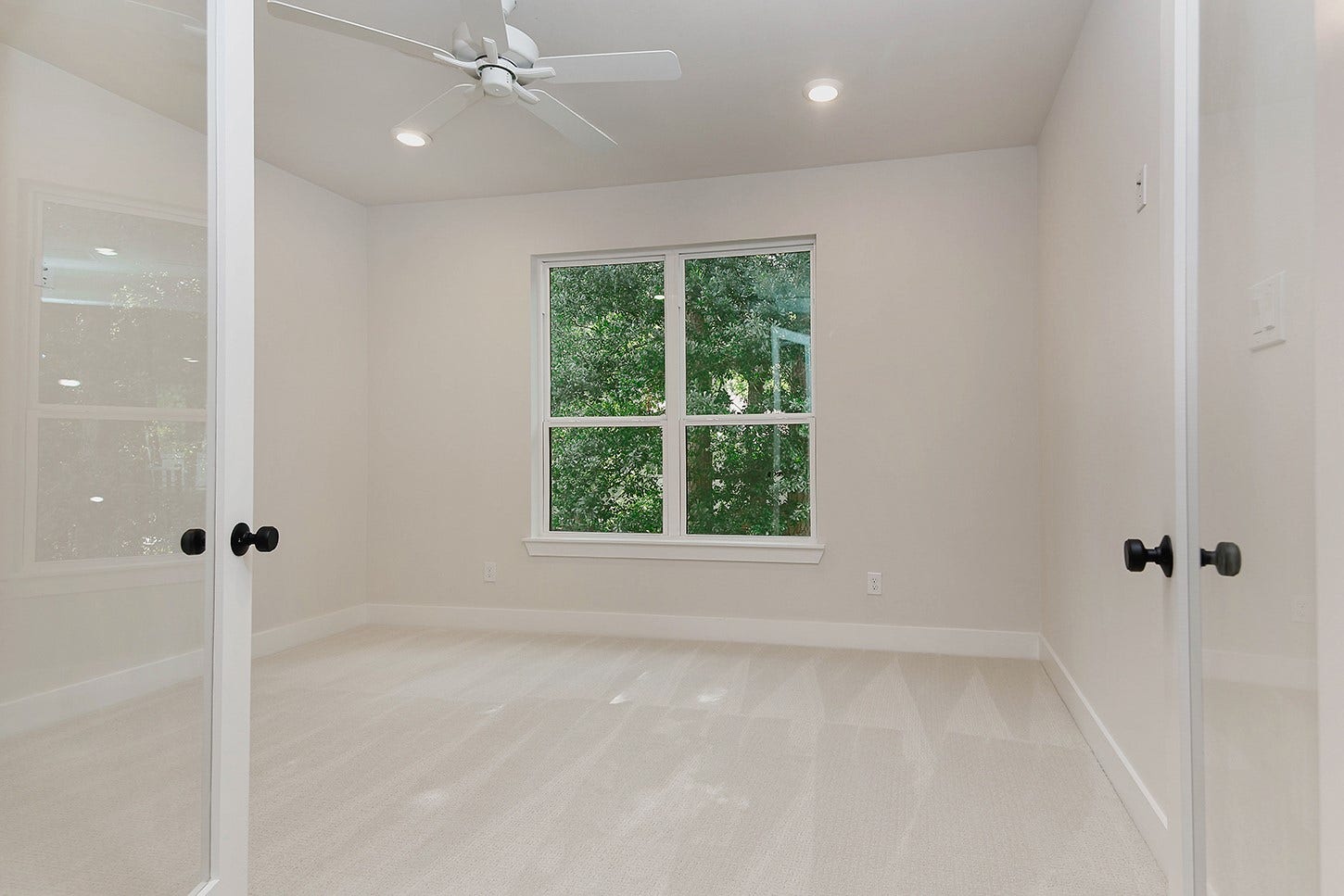 34 Honeycomb Ridge Place, The Woodlands, TX 77380 34 Honeycomb Ridge Place, The Woodlands, TX 77380