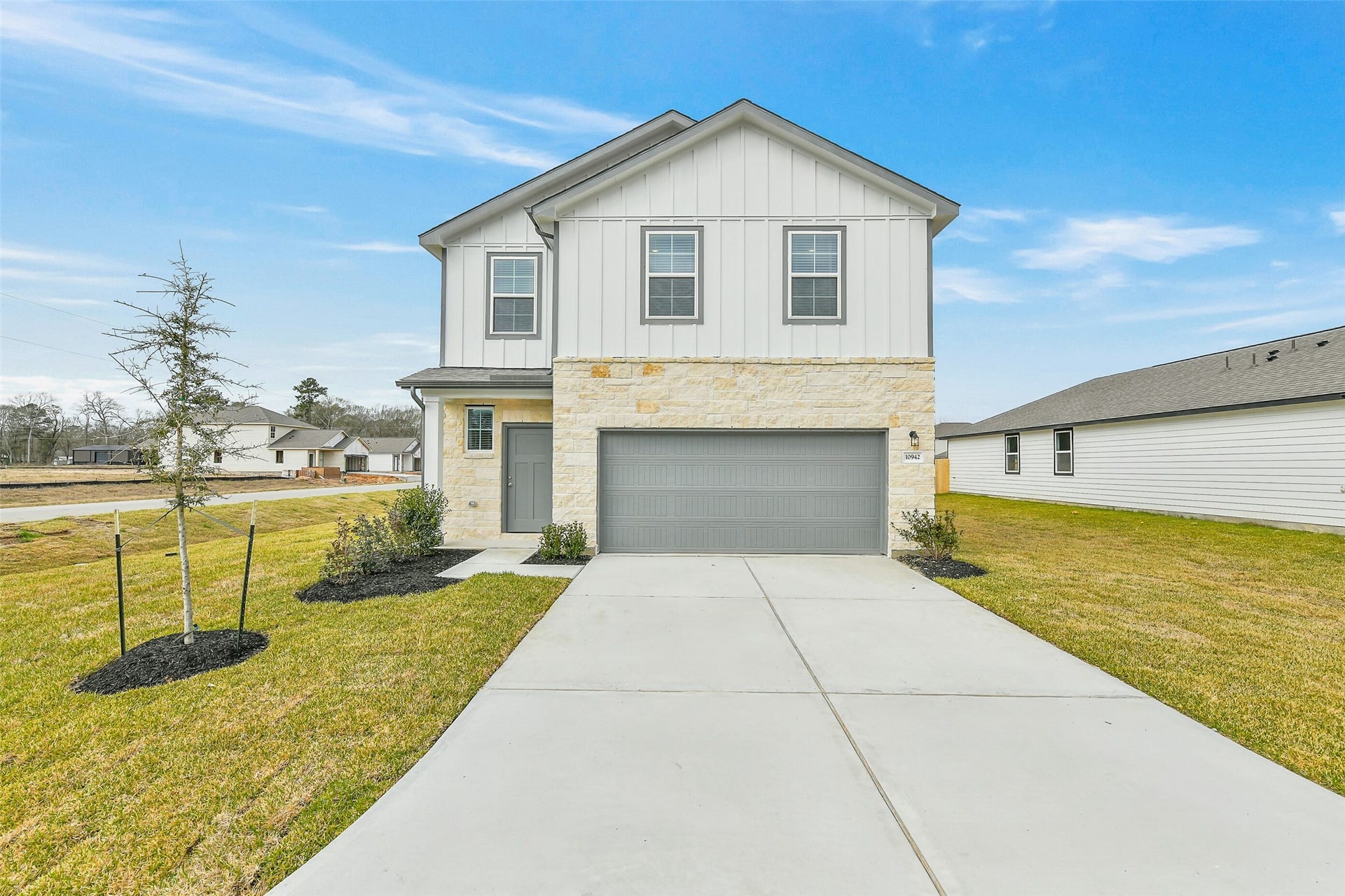 10942 Independence Road, Cleveland, TX 77328 10942 Independence Road, Cleveland, TX 77328