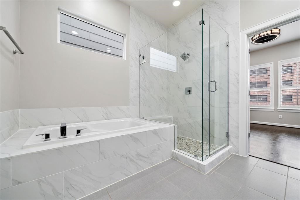 128 Pierce Street, Houston, TX 77002 128 Pierce Street, Houston, TX 77002