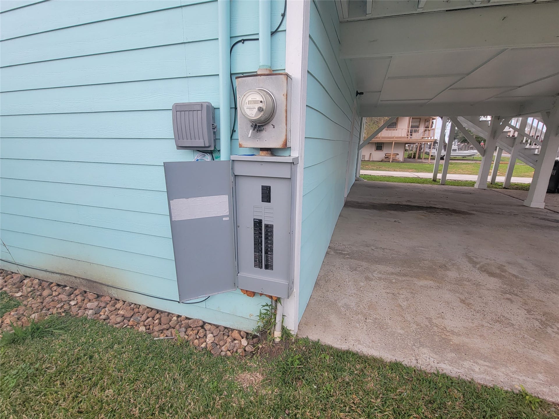 1010 22nd Street, San Leon, TX 77539 Updated electrical