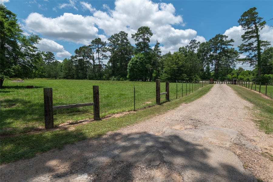 Property photo for 14025 Fm 1314 Road, Conroe, TX