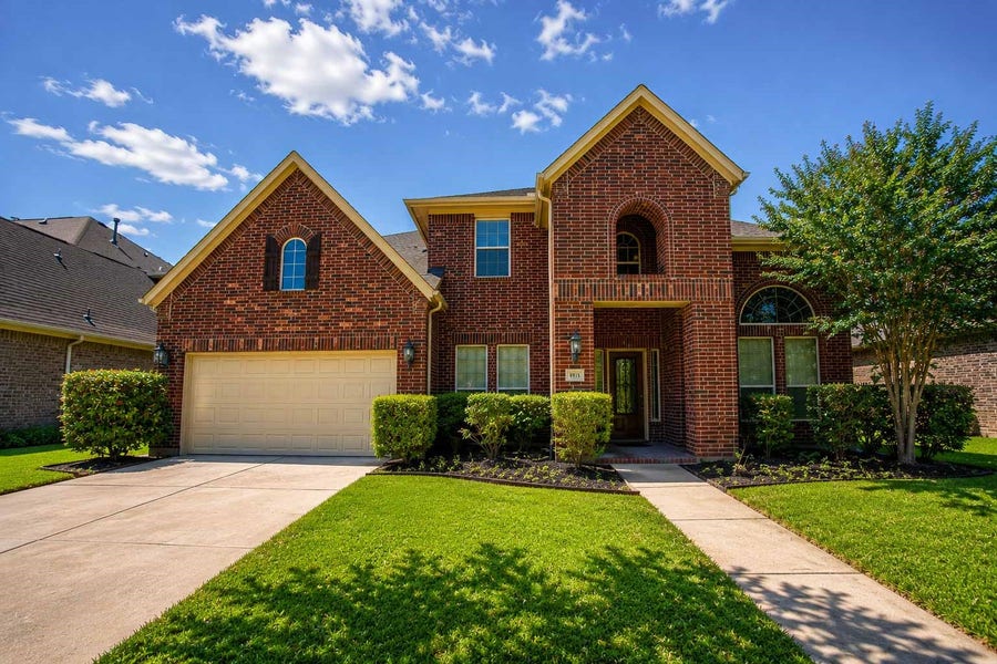 Property photo for 4915 White Barrow Creek, Sugar Land, TX