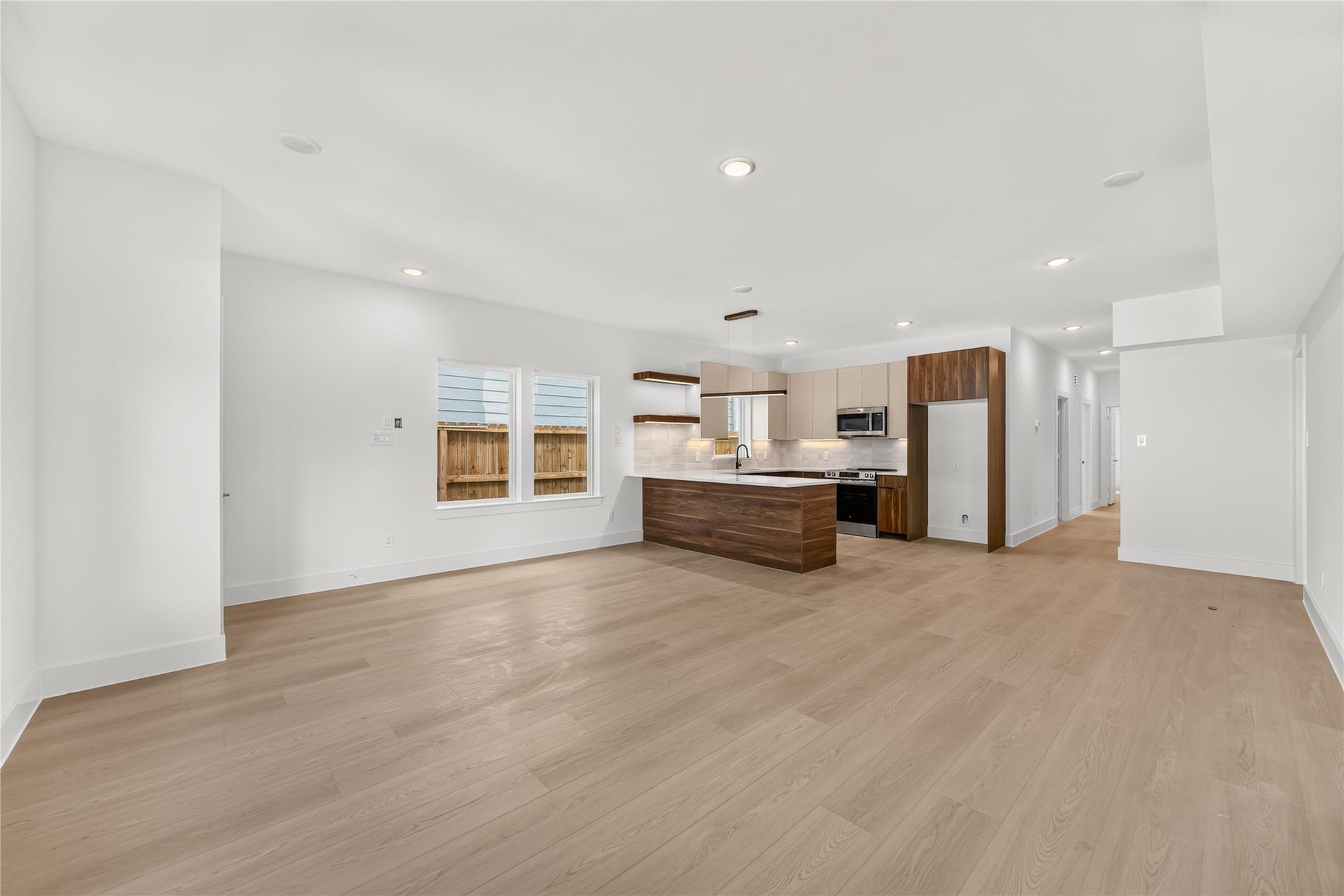 961 Ringold Street, #A/B, Houston, TX 77088