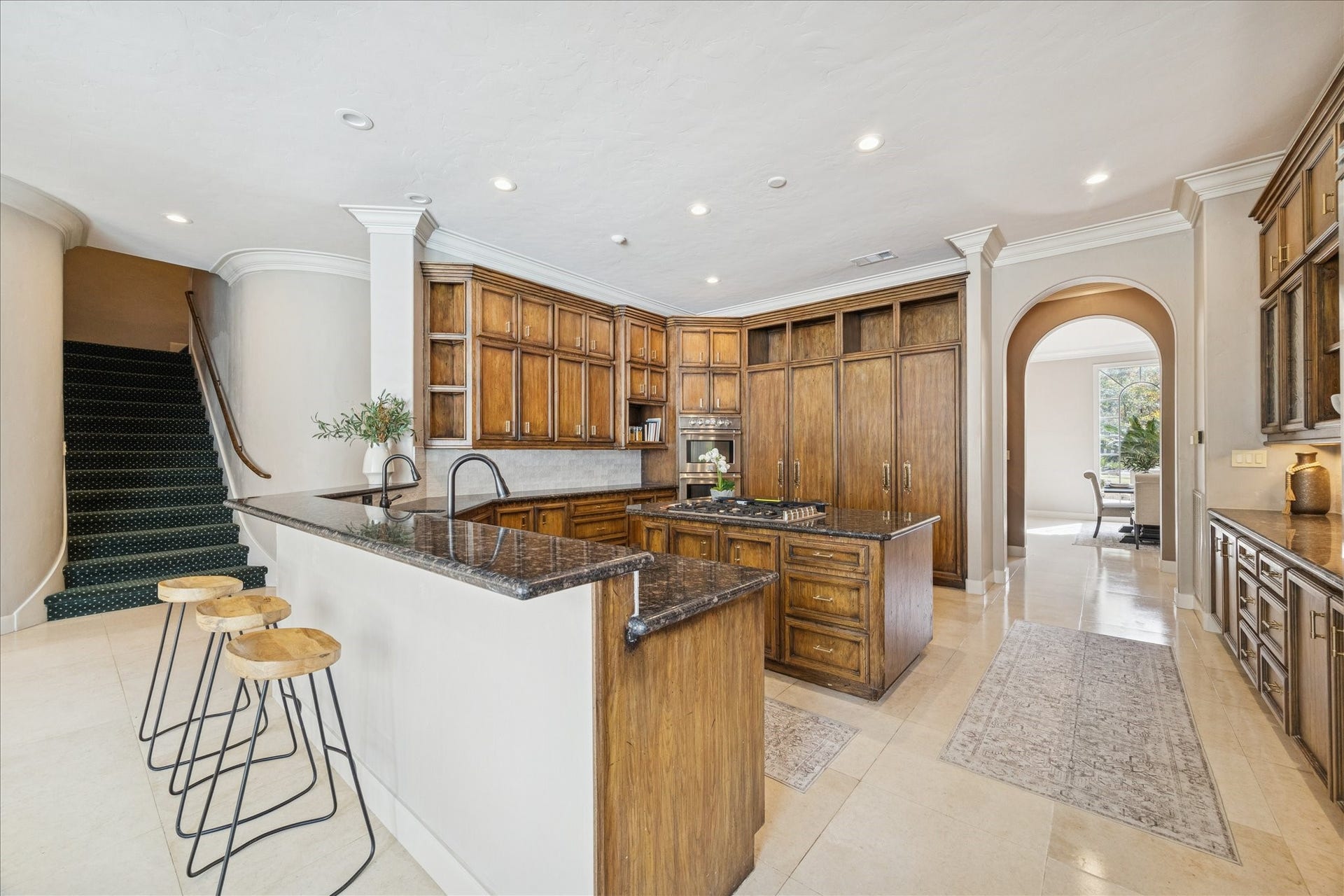 31 Enchanted Woods Drive, Kingwood, TX 77339