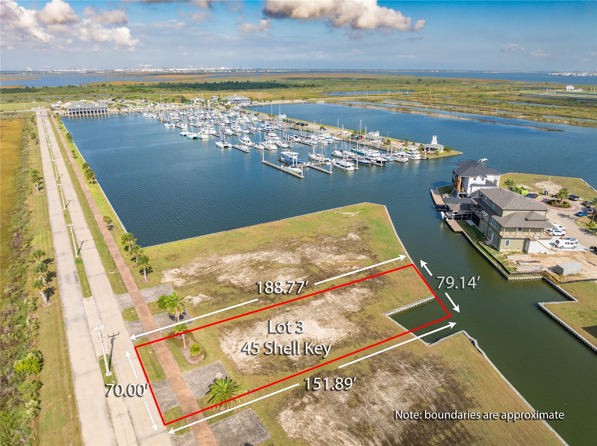 45 Shell Key, Hitchcock, TX 77563 45 Shell Key, Hitchcock, TX 77563