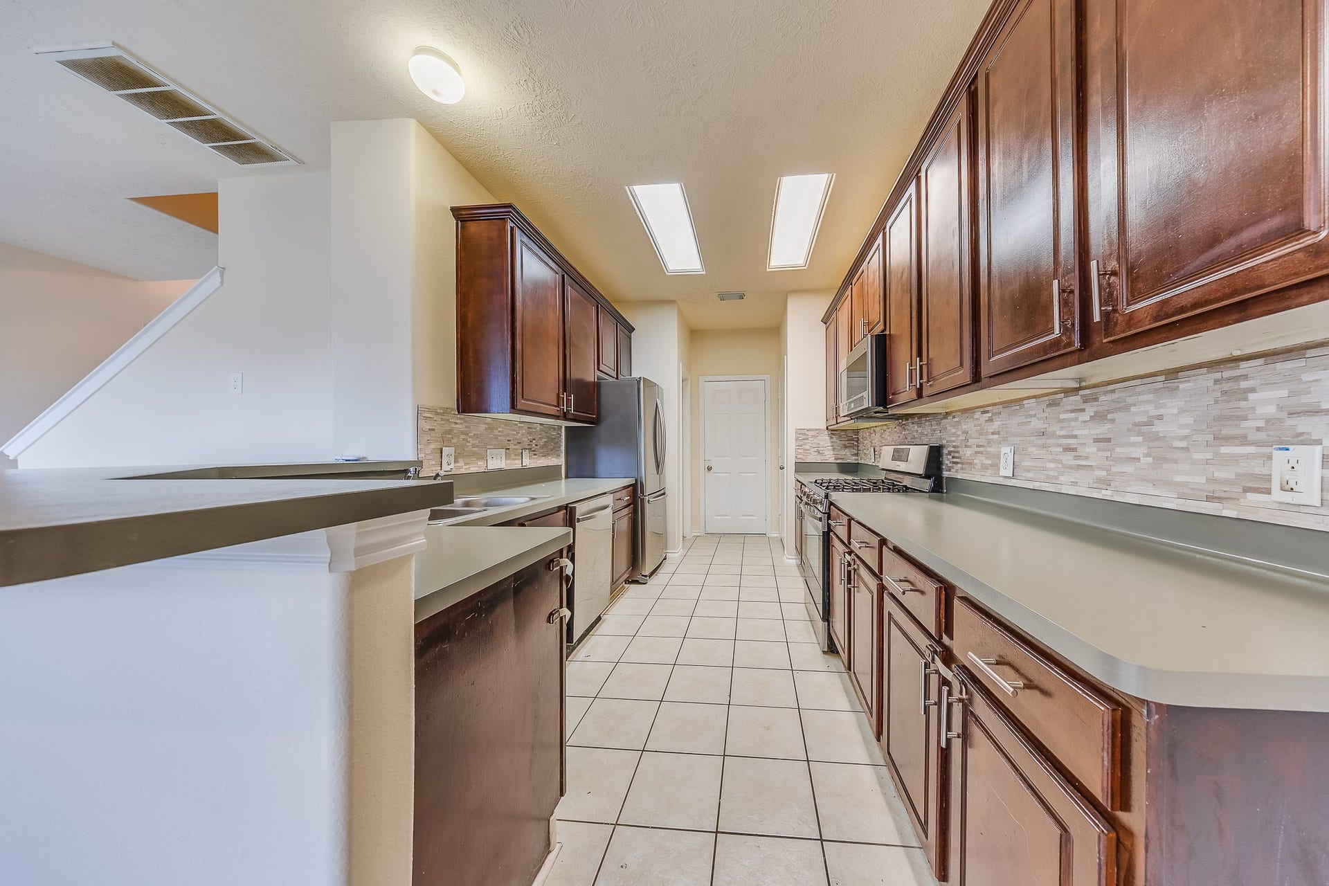 3338 Atherton Canyon Lane, Houston, TX 77014 3338 Atherton Canyon Lane, Houston, TX 77014