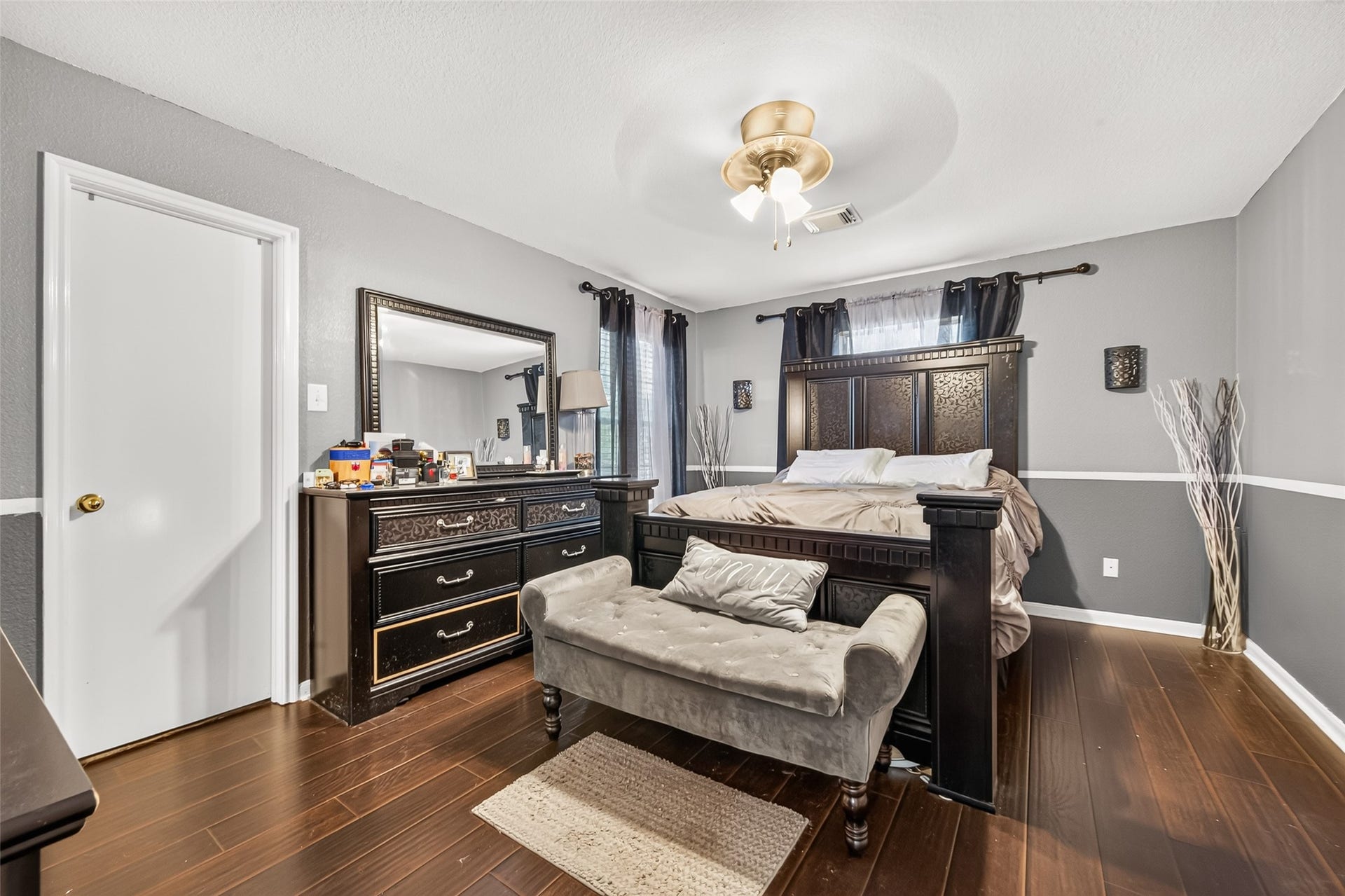 10014 Victoria Falls Lane, Houston, TX 77075 10014 Victoria Falls Lane, Houston, TX 77075