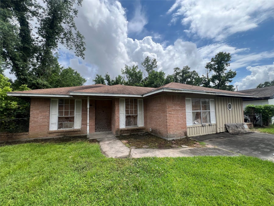 Property photo for 9310 Richland Drive, Houston, TX