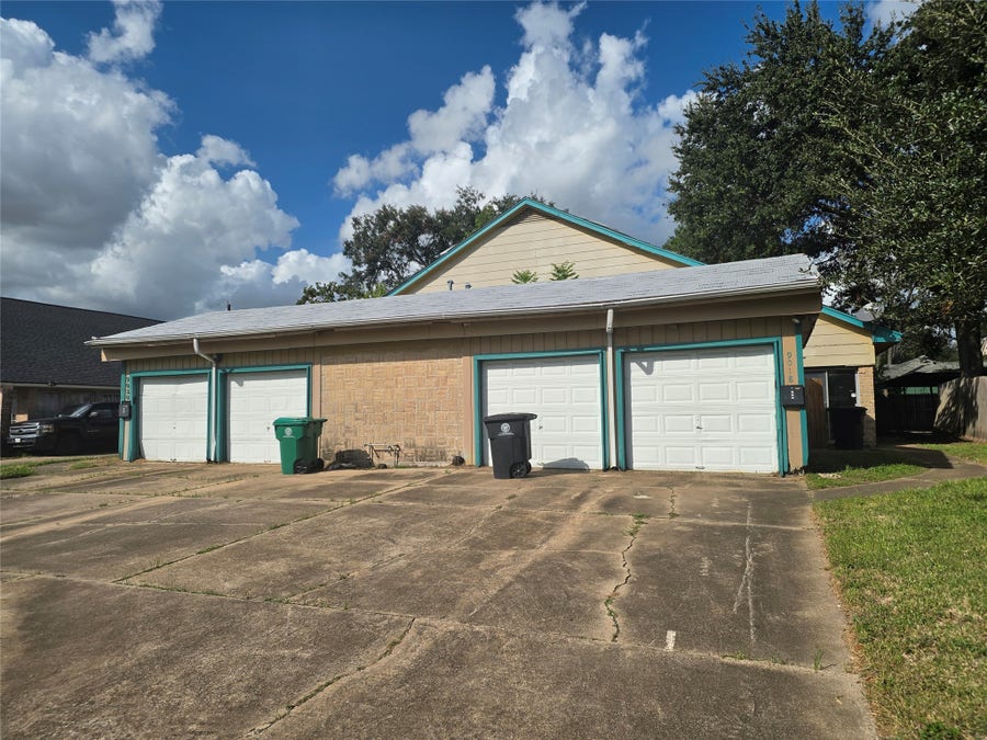 Property photo for 9018 Triola Lane, Houston, TX