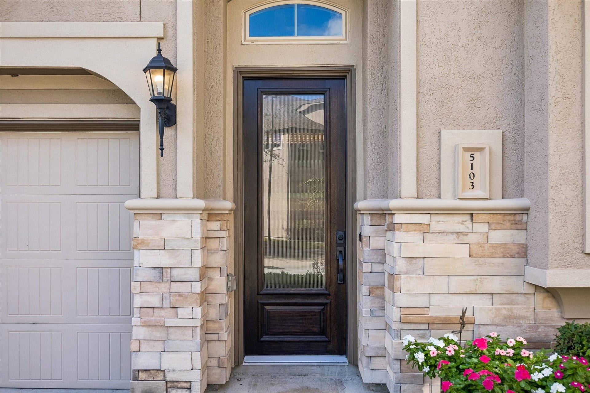 5103 W Lacey Garden Loop Loop, Houston, TX 77018 Your new address.