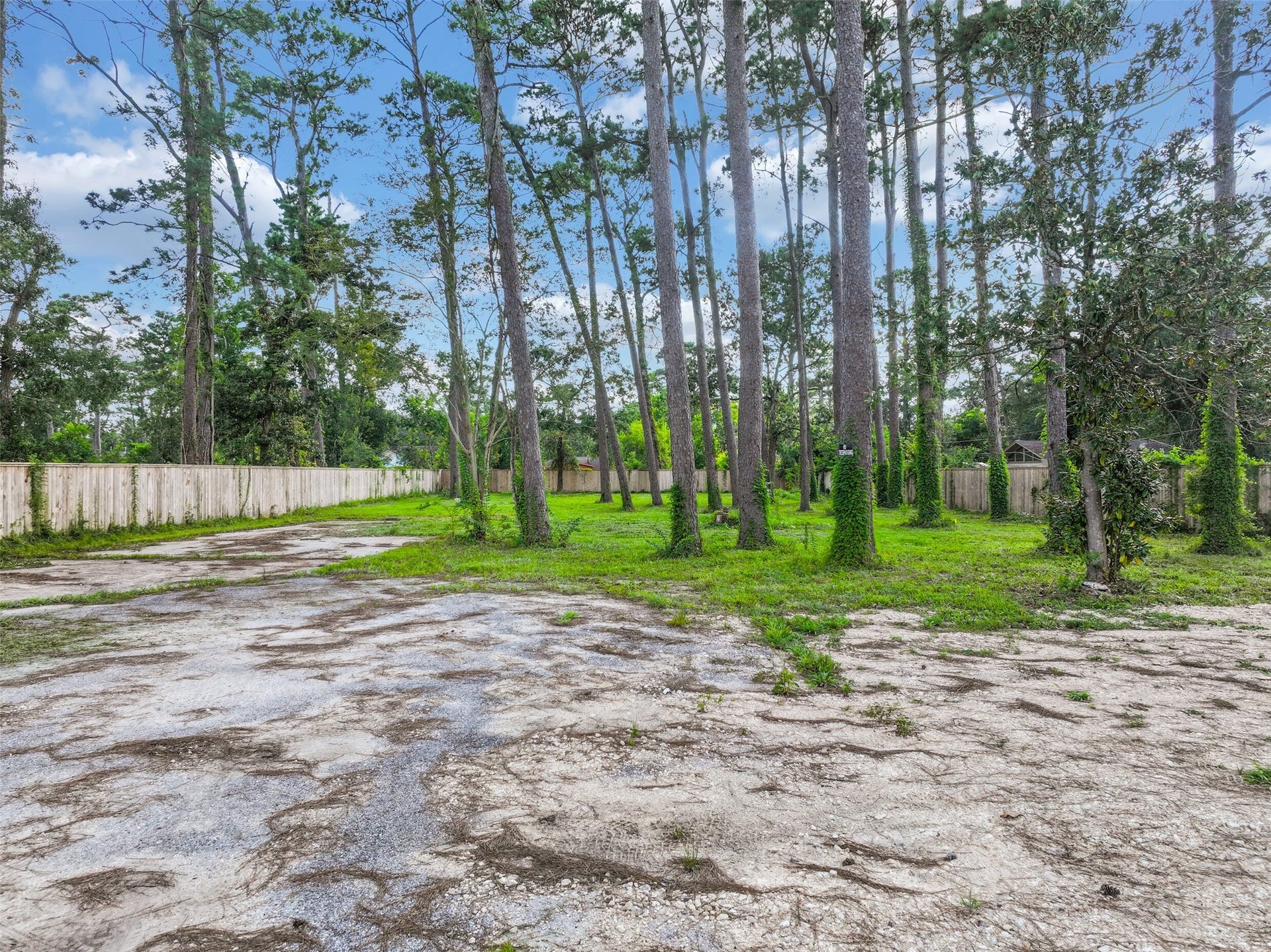 3219 Oak Drive, Dickinson, TX 77539 3219 Oak Drive, Dickinson, TX 77539