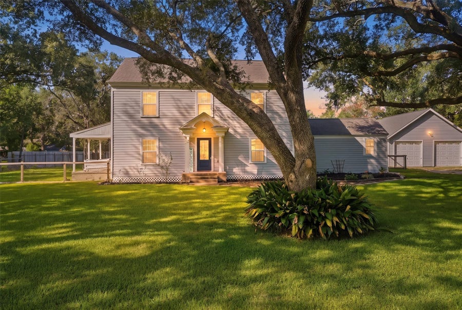 Property photo for 1405 Wright Boulevard, Baytown, TX