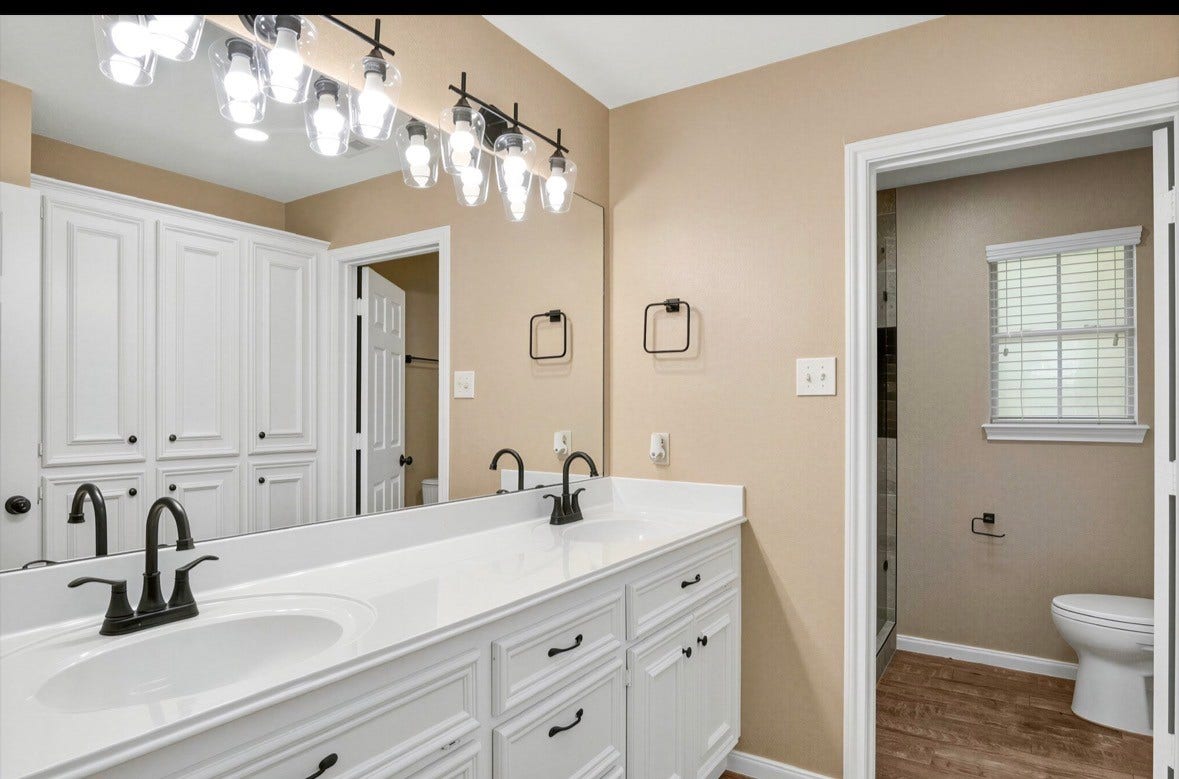 131 Happy Hollow Street, Alvin, TX 77511 131 Happy Hollow Street, Alvin, TX 77511