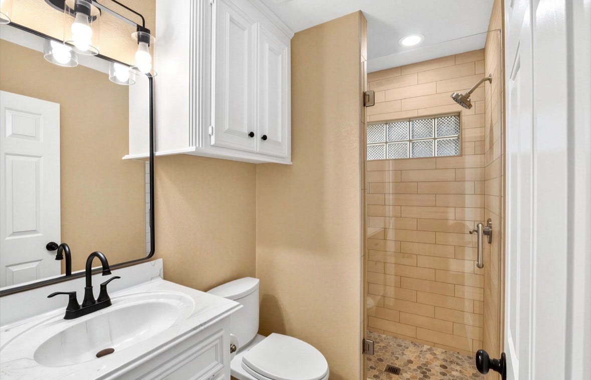 131 Happy Hollow Street, Alvin, TX 77511 131 Happy Hollow Street, Alvin, TX 77511
