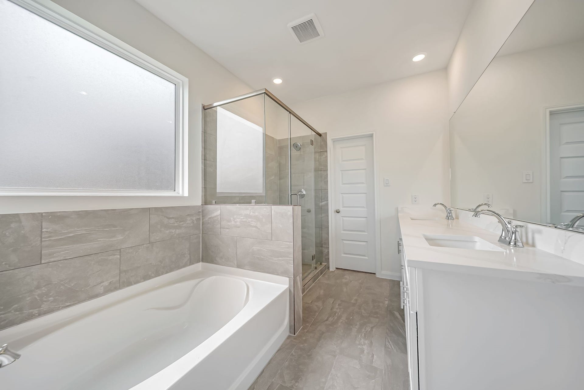 20630 Dynamic Court, Humble, TX 77338 Owner's Ensuite Bath