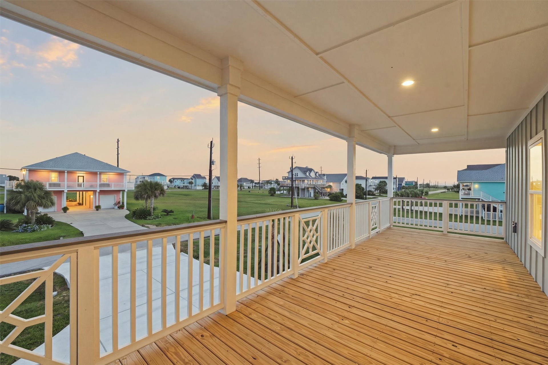 18618 Shaman Drive, Galveston, TX 77554 18618 Shaman Drive, Galveston, TX 77554