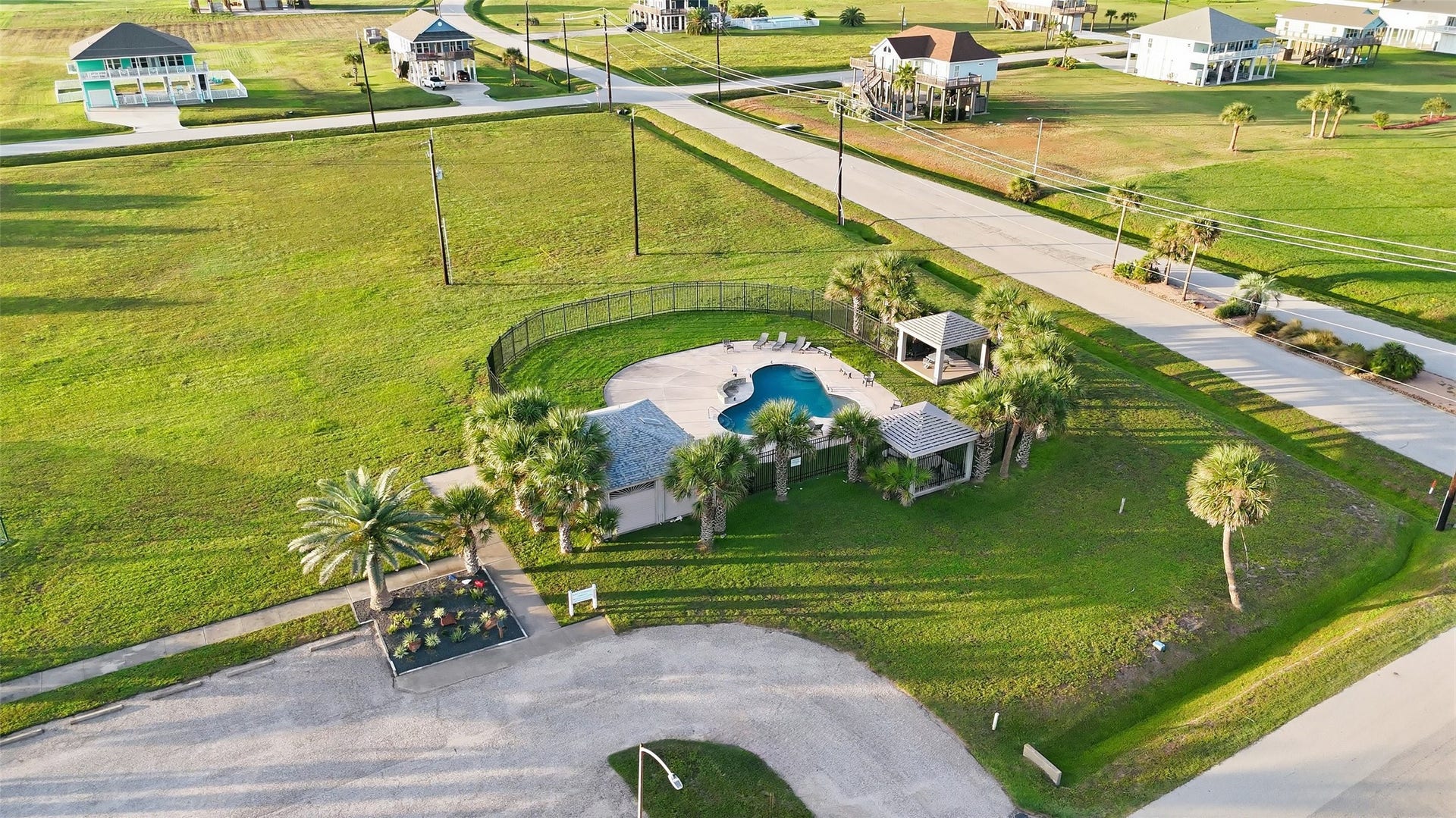 18618 Shaman Drive, Galveston, TX 77554 18618 Shaman Drive, Galveston, TX 77554