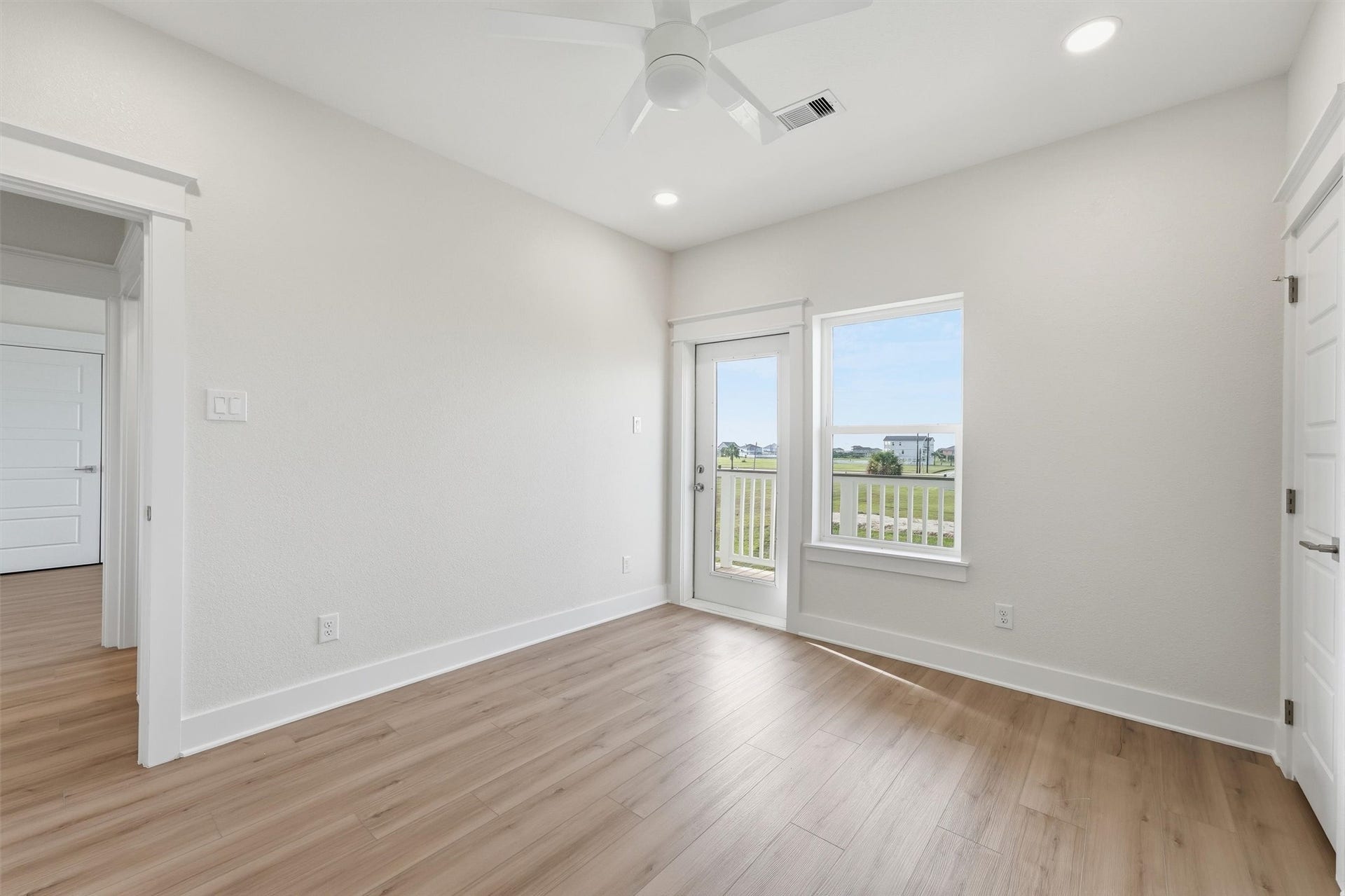 18618 Shaman Drive, Galveston, TX 77554 18618 Shaman Drive, Galveston, TX 77554