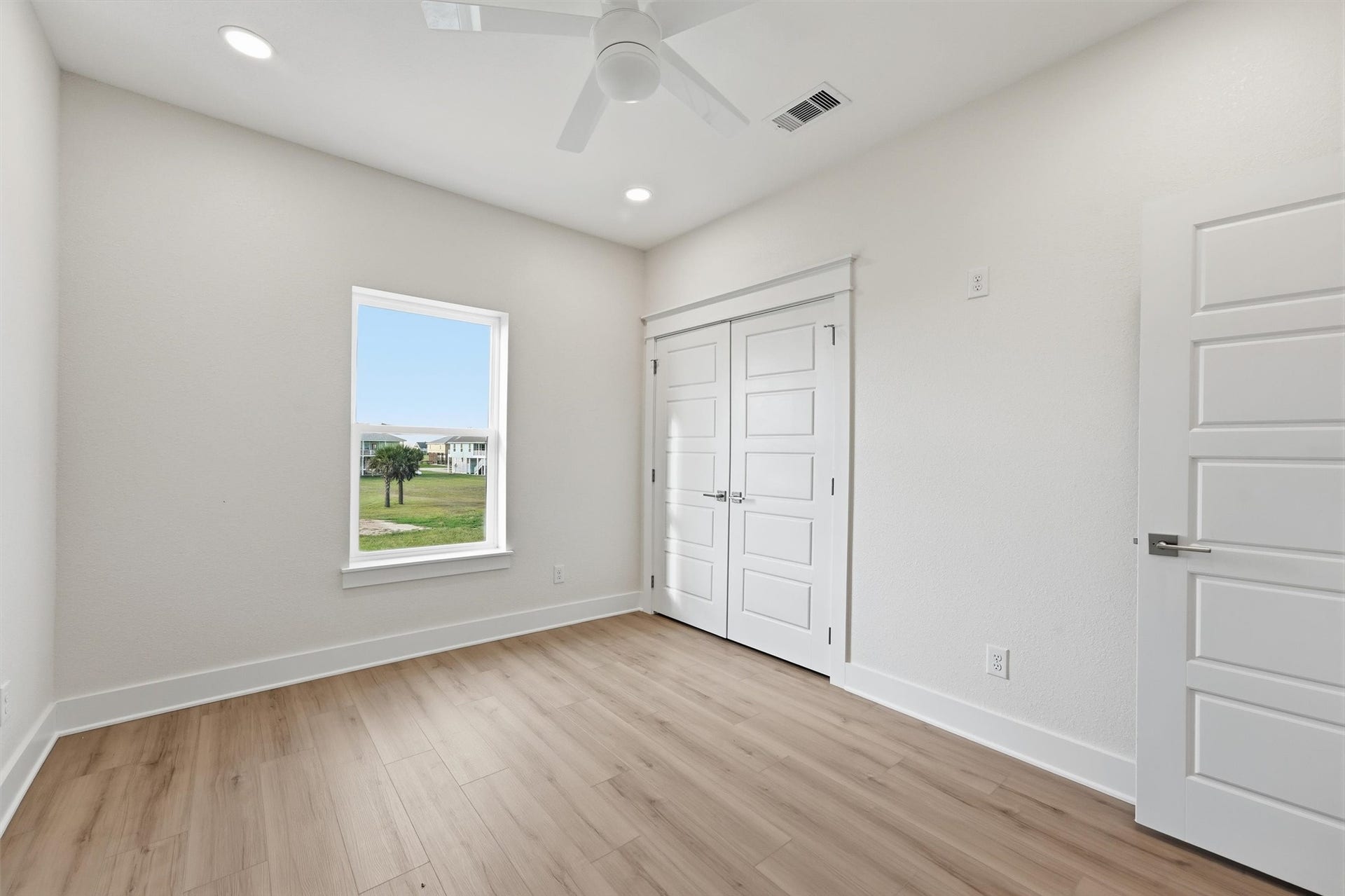 18618 Shaman Drive, Galveston, TX 77554 18618 Shaman Drive, Galveston, TX 77554